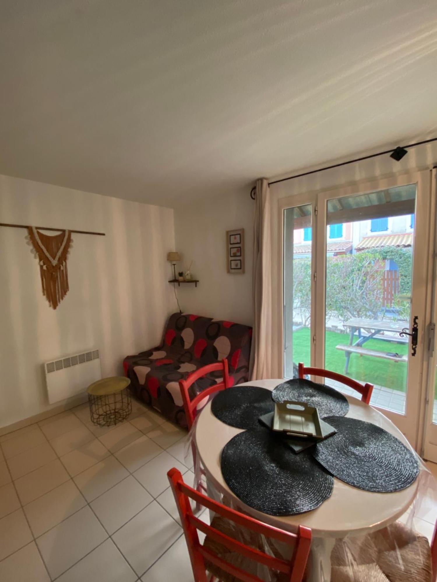 Belle Marina En Bord D'Etang Villa Le Barcares Ngoại thất bức ảnh